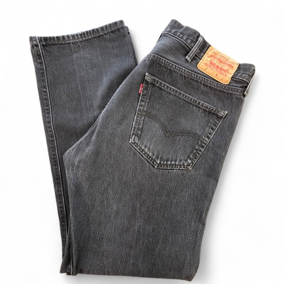 Levi’s 501 Button Fly Black Jeans 38x32 Made in Mexico | Vintage Straight Fit - Picture 1 of 12